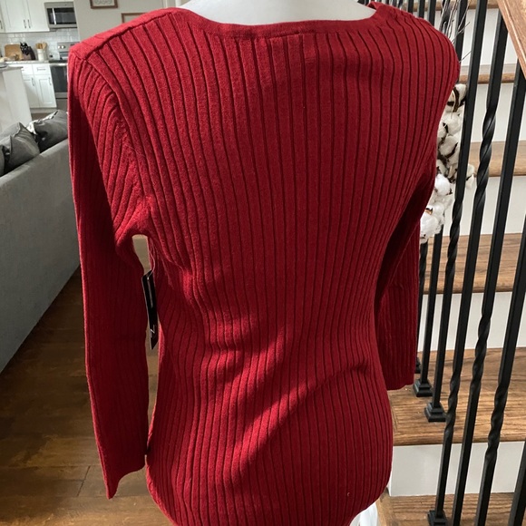 New Directions Red Sweater - Picture 3 of 5